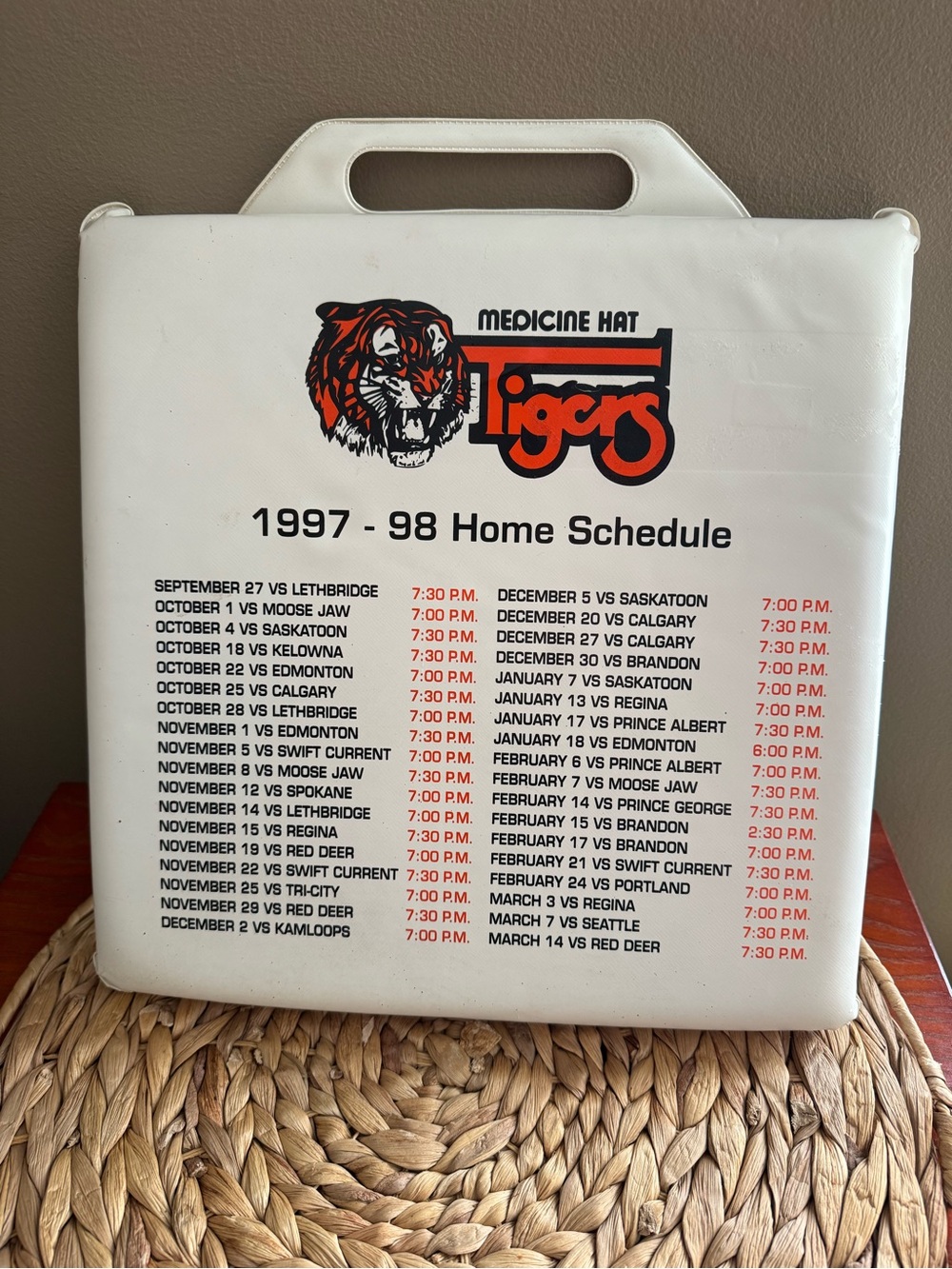 🐯2/$20 Mix & Match Listings Vintage Medicine Hat Tigers WHL 1997-1998